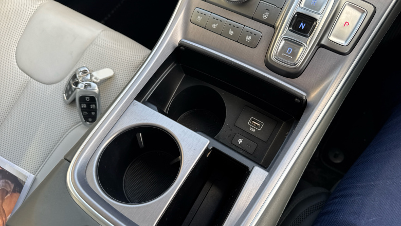 Hyundai SANTA FE 1.6 TGDi Hybrid Ultimate 5dr 4WD Auto Hybrid Estate